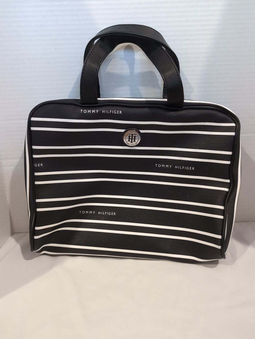 Tommy Hilfiger Cosmetic Bag Womens Signature XL  Black/White Stripes Zip around
